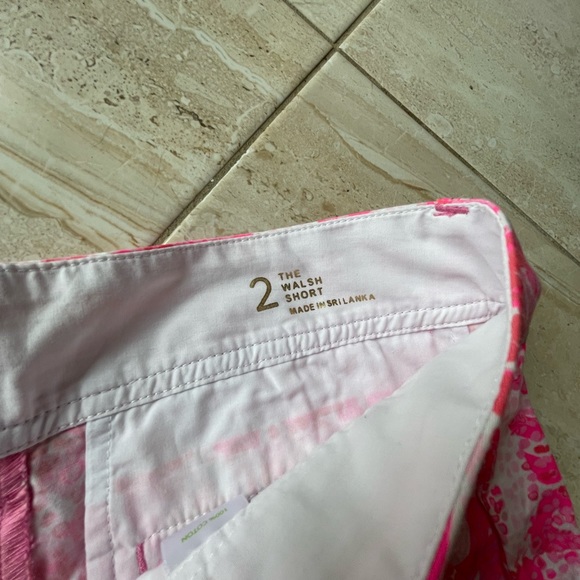 Lilly Pulitzer Shorts - Picture 2 of 4